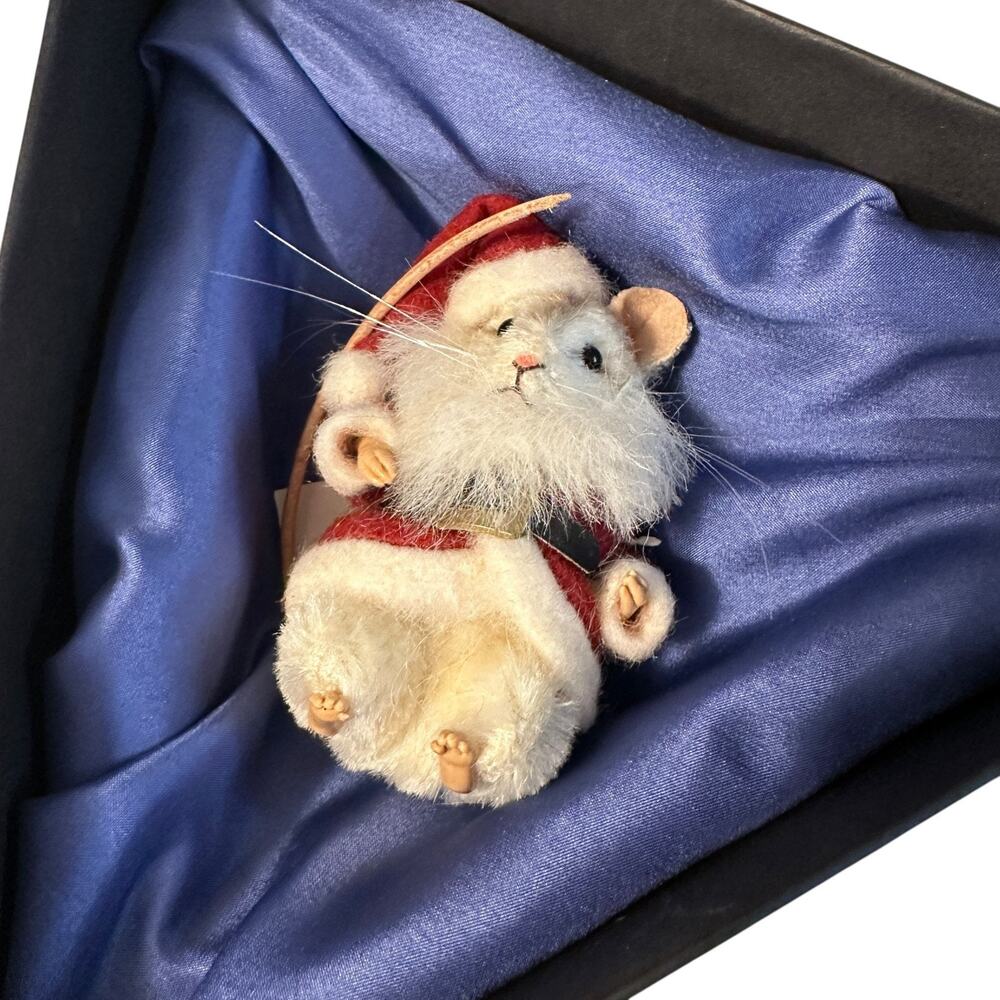 R John Wright #13 of 25 Mice - Kris Kringle RARE ONLY 25 With Box & Certificate